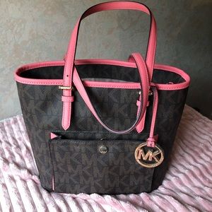 Michael Kors medium size tote